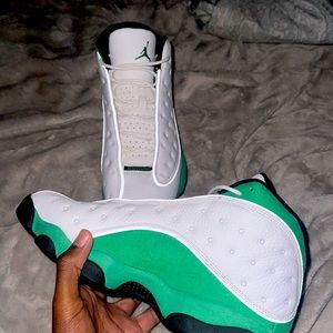 Air jordan 13 retro lucky green
